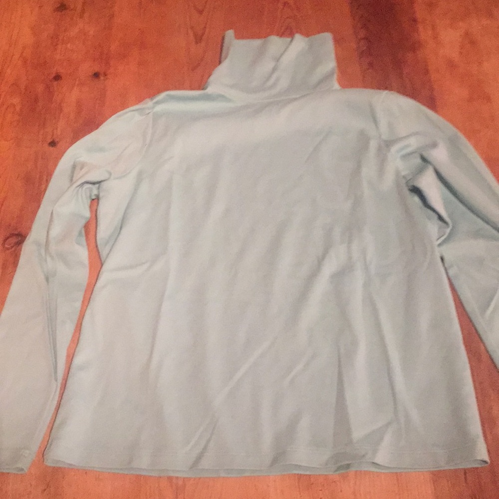 Women’s turtle neck